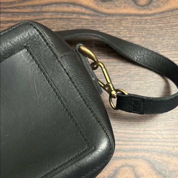Madewell Black Leather Crossbody Bag - Picture 7 of 8